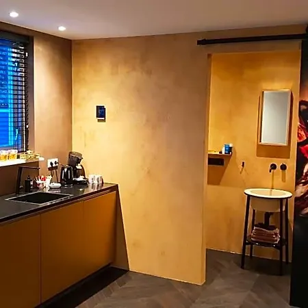 Bed & Breakfast Coopz 3*